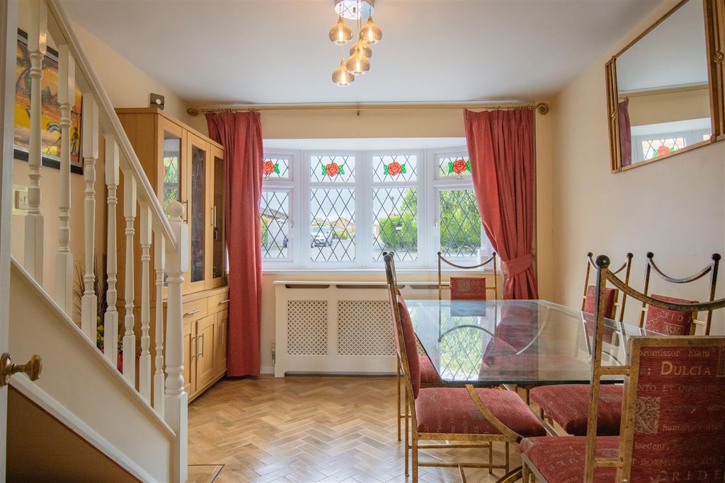 Additional image 26 of 3 bed semi-detached house for saleHolywell Road, Southam CV47