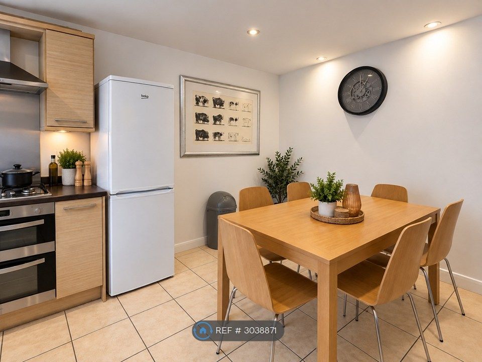 Property photo 3 of 6 Communal Dining Area