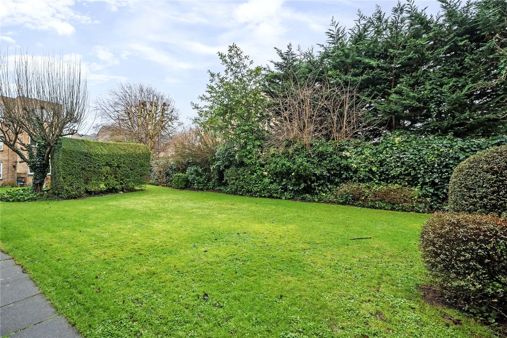 Property photo 3 of 12 Picture No. 10