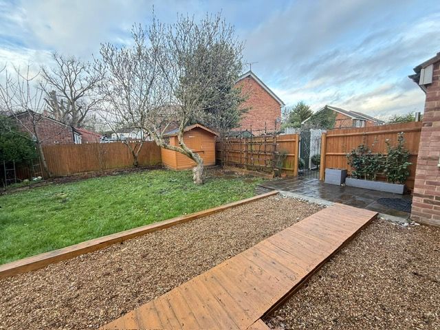 Property photo 3 of 17