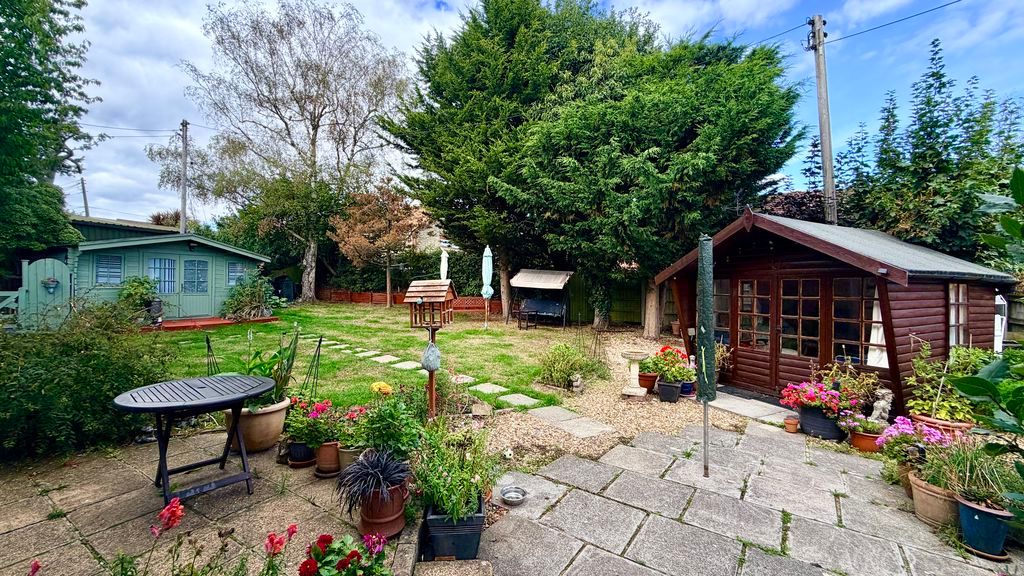 Property photo 2 of 21 Rear Garden