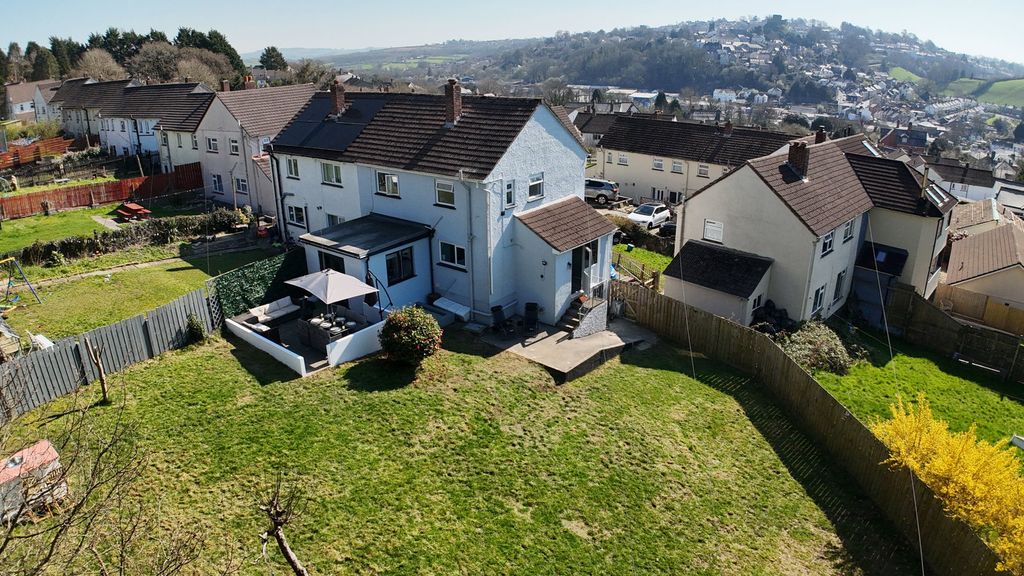 Property photo 1 of 29