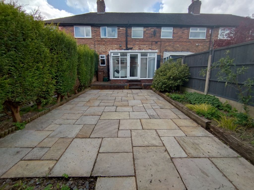 Property photo 2 of 21