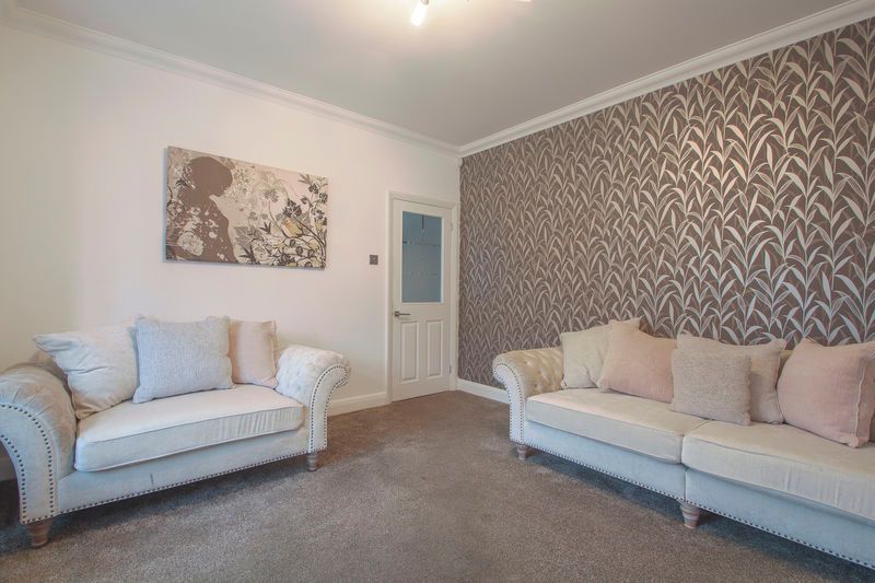 Property photo 2 of 17 Photo 11