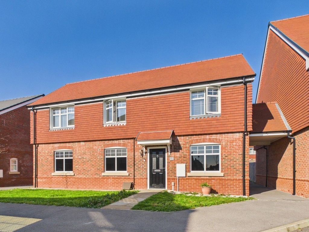 Property photo 1 of 13