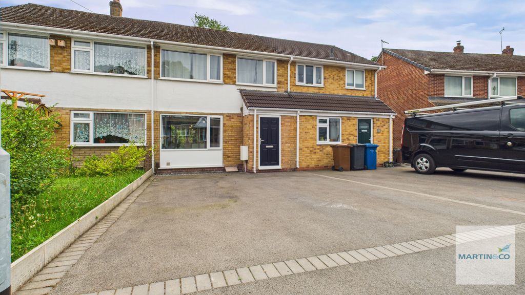 Property photo 2 of 18 Cam03663G0-Pr0166-Still028