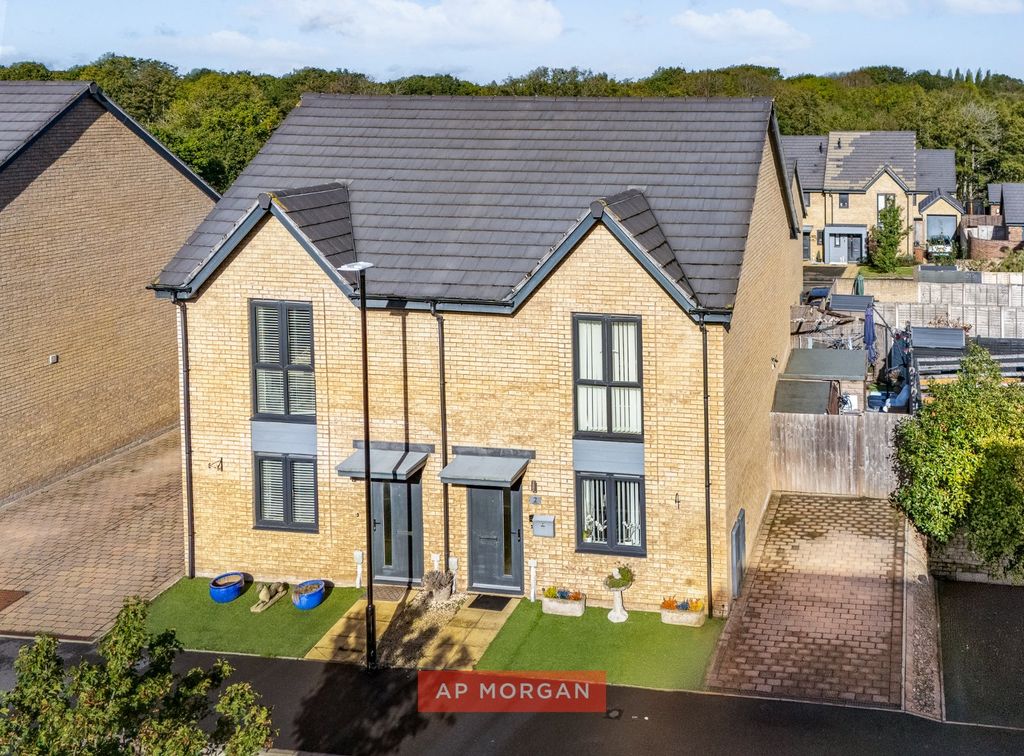 Property photo 1 of 13 Picture No. 40