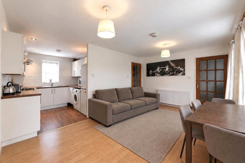 Property photo 1 of 6 Picture No. 07