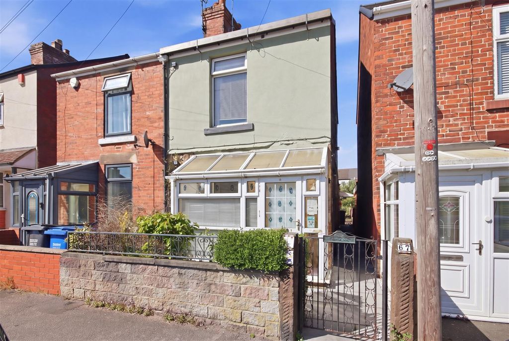 Property photo 1 of 12 Front