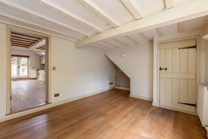 Property photo 3 of 22 Photo 25