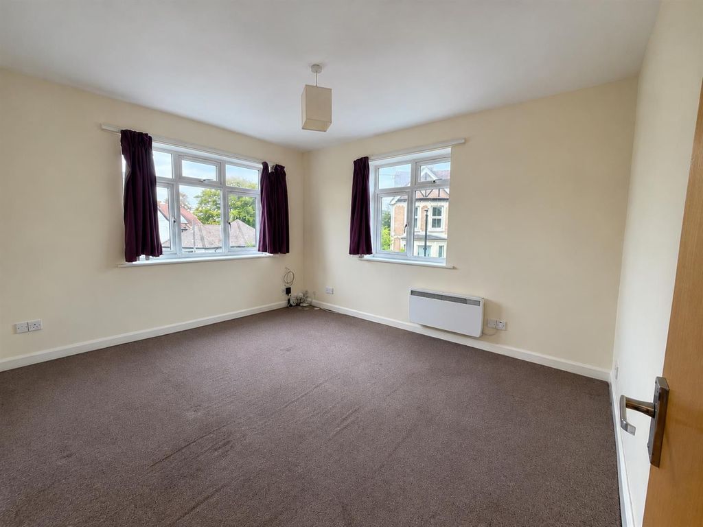 Property photo 1 of 6 Reception Room.Png