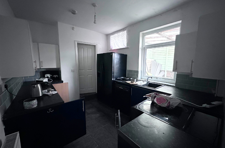 Property photo 3 of 9