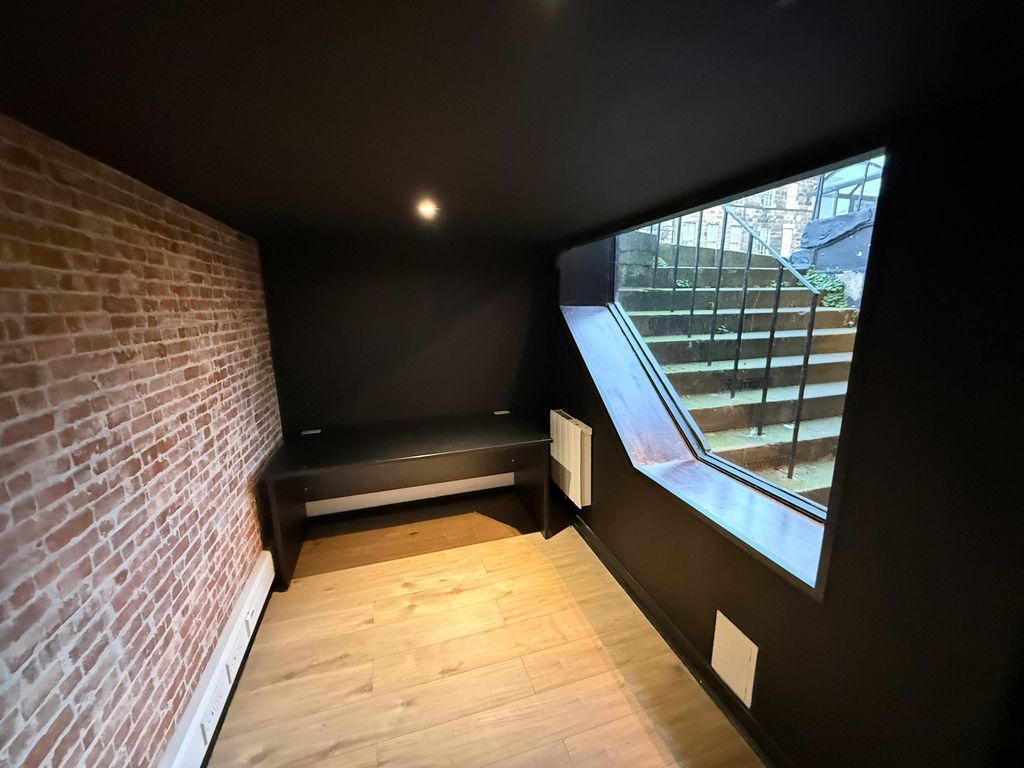 Property photo 3 of 10 Img_3982.Jpeg