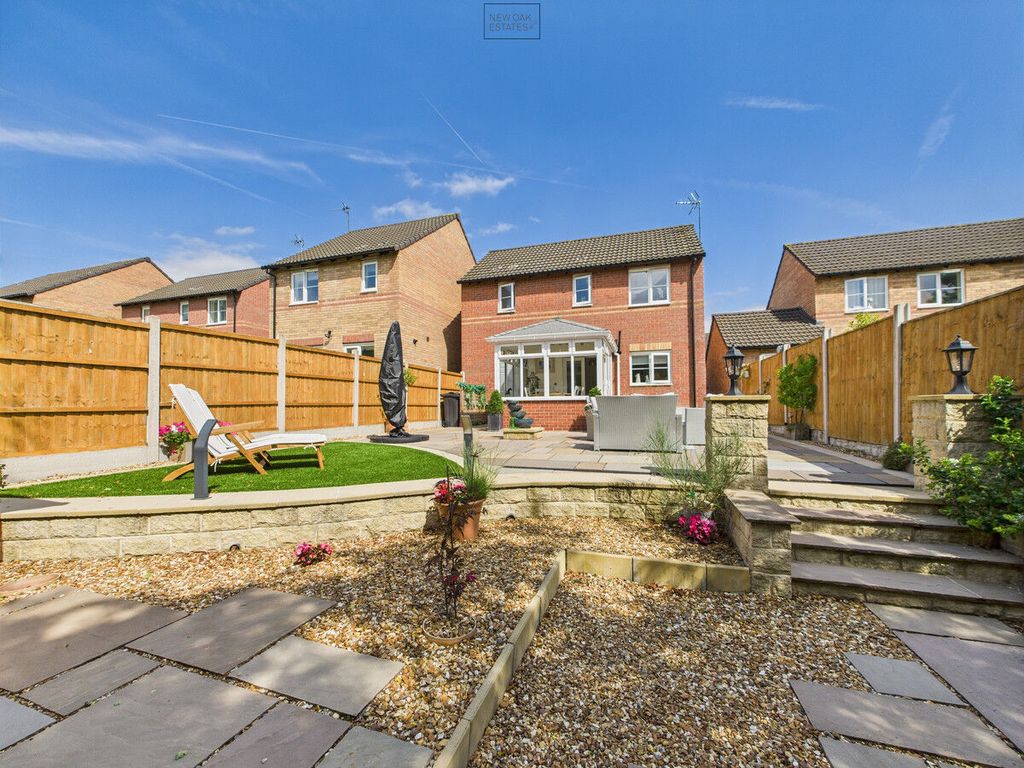 Property photo 2 of 31