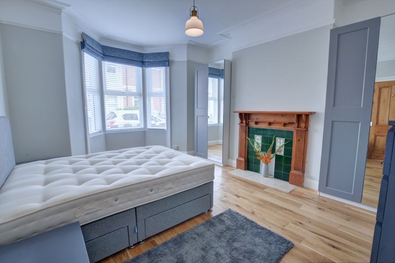 Property photo 2 of 8 Photo 5