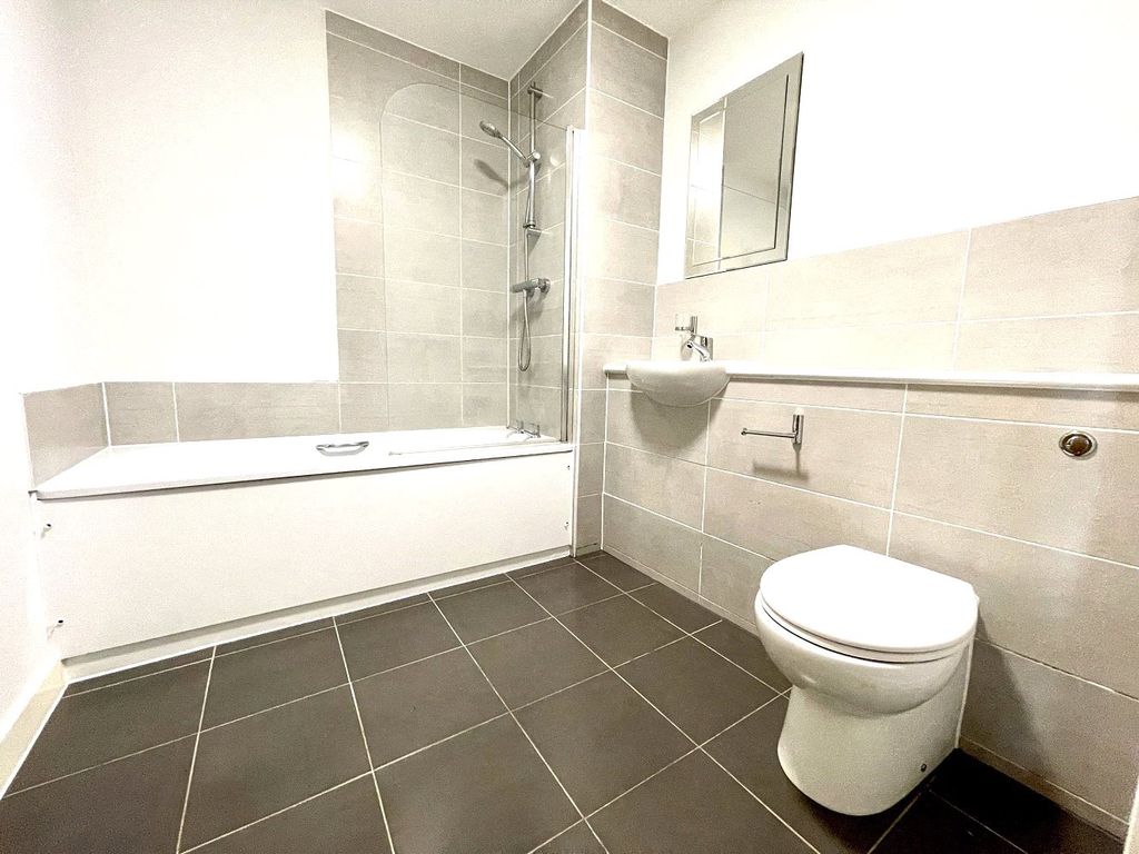 Property photo 3 of 9 Picture No. 02