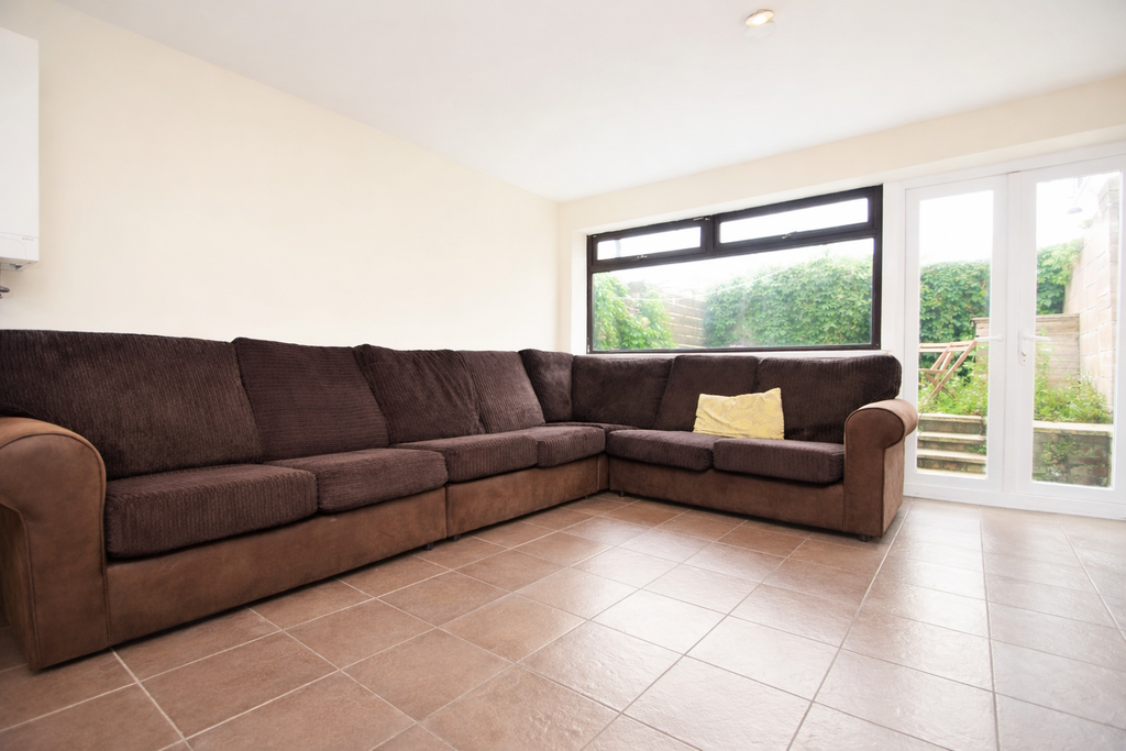 Property photo 3 of 13 Photo 2