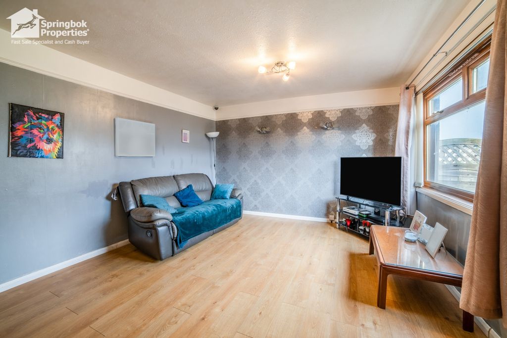 Property photo 2 of 13 Image 1