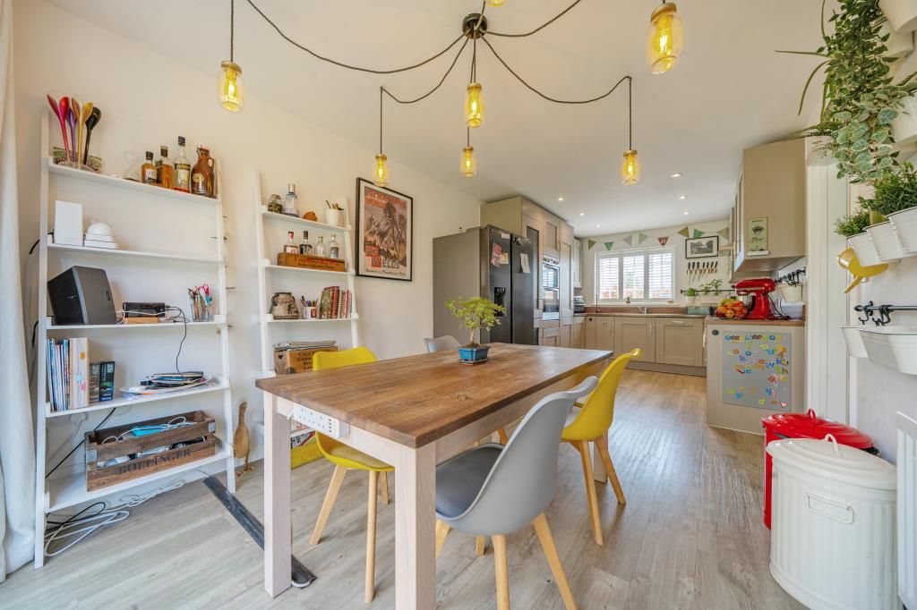 Property photo 3 of 21 Kitchen/Dining Room