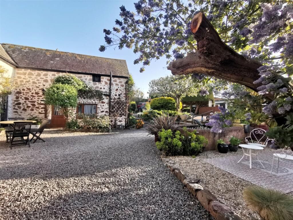 Property photo 1 of 34