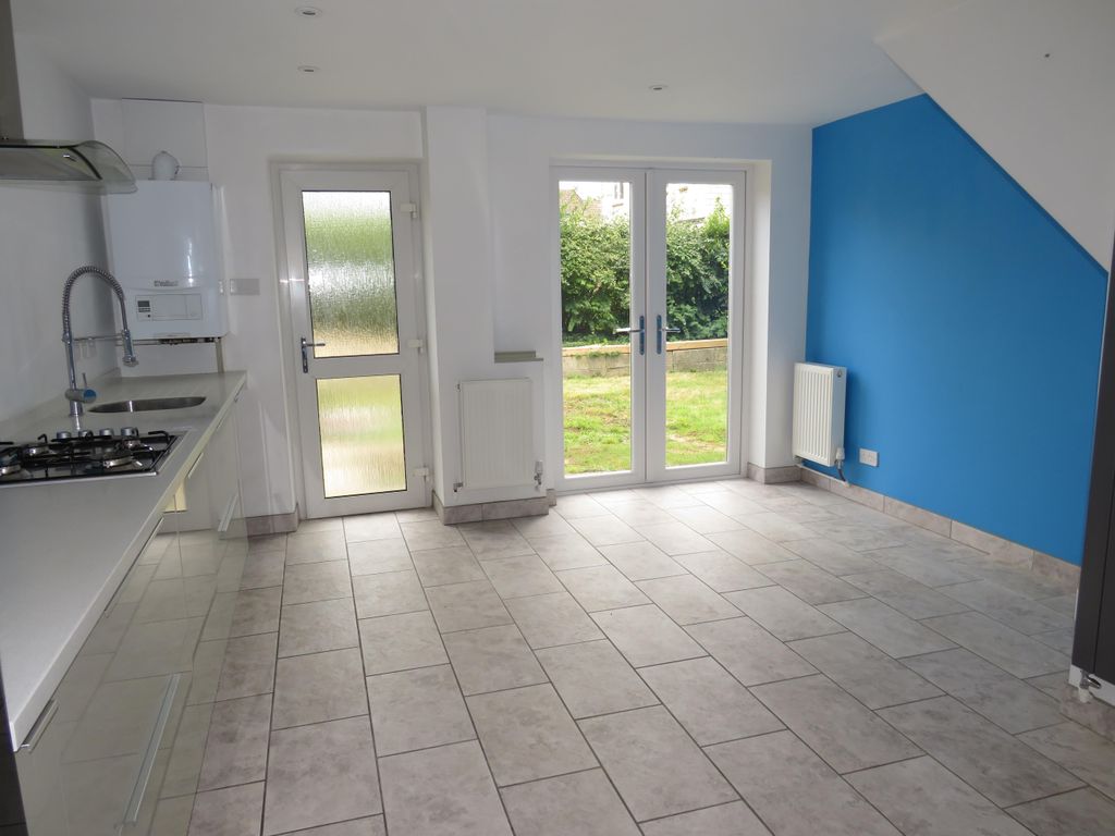 Property photo 3 of 11 Image