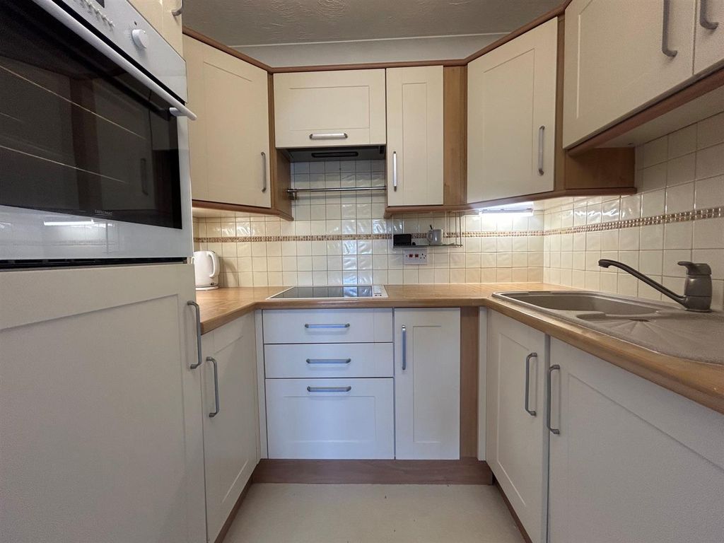 Property photo 2 of 10 5.Jpg