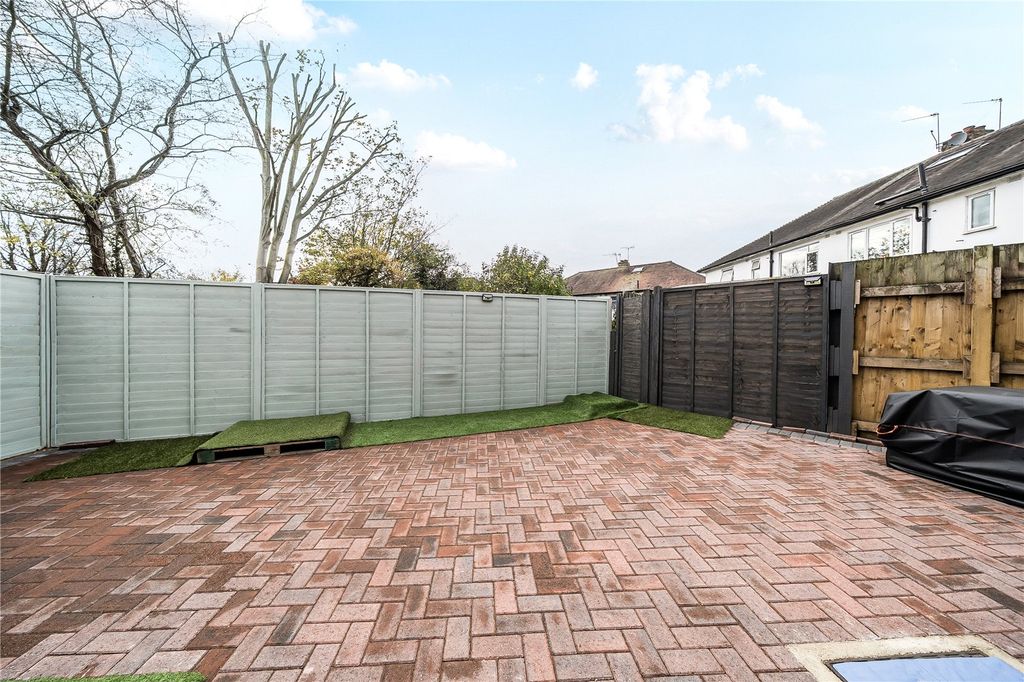 Property photo 3 of 19 Picture No. 07