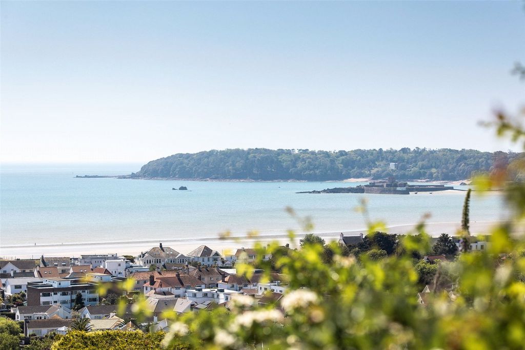 Additional image 16 of 5 bed detached house for saleLe Mont Cambrai, St Lawrence, Jersey JE3