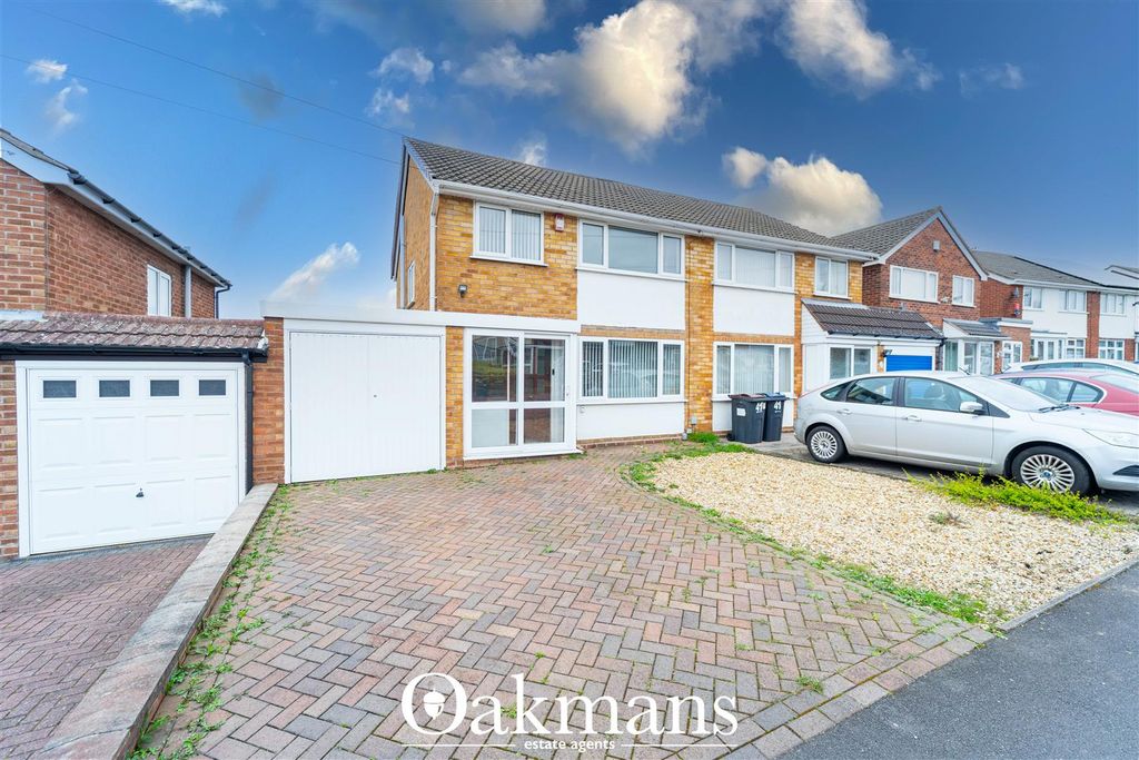 Property photo 1 of 20 Dom01587-Edit.Jpg