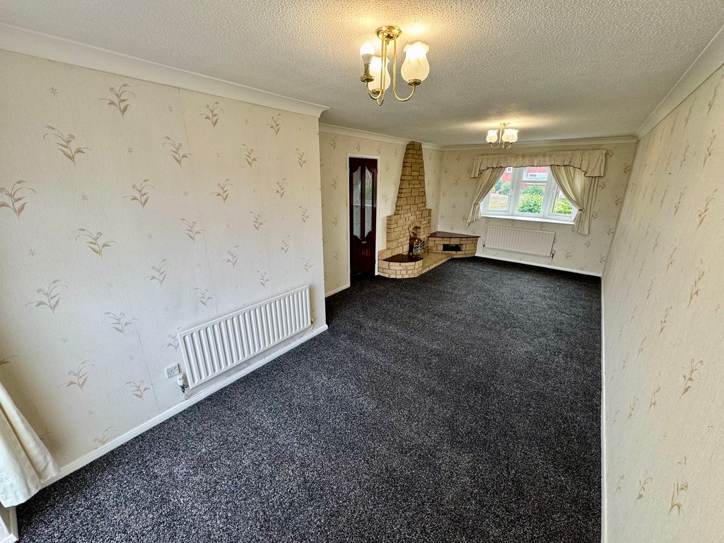 Property photo 3 of 13 Image