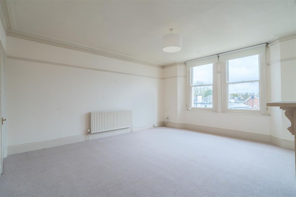 Property photo 3 of 9 Dsc05233-Hdr.Jpg