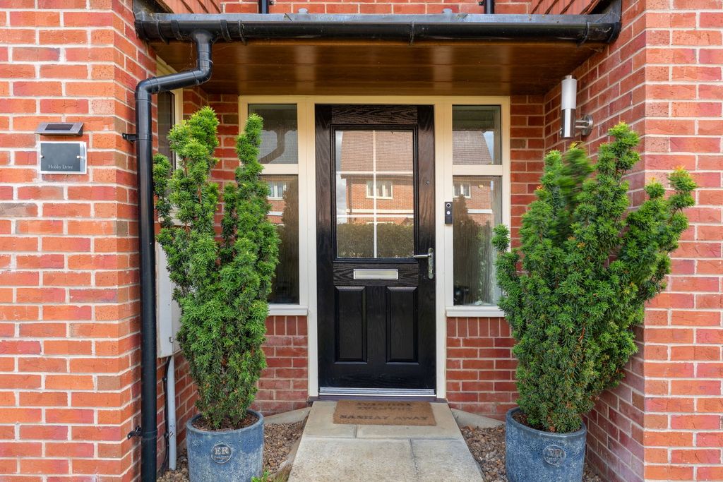 Property photo 3 of 26