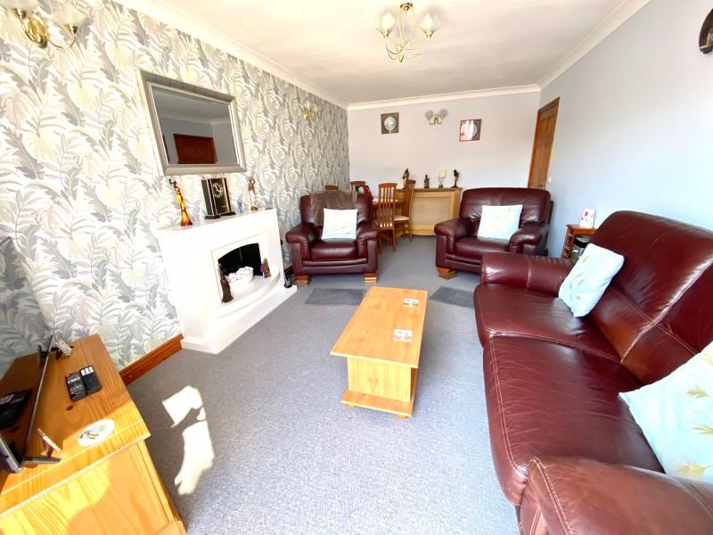 Property photo 3 of 14 Photo 6