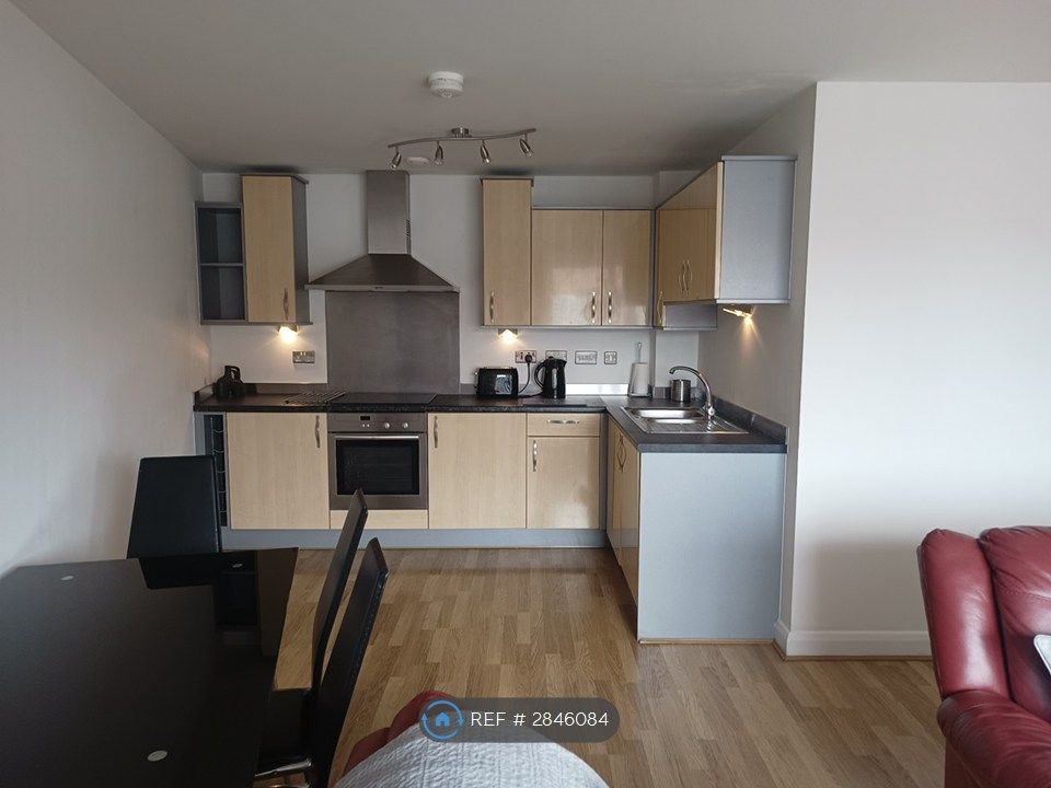 Property photo 3 of 16