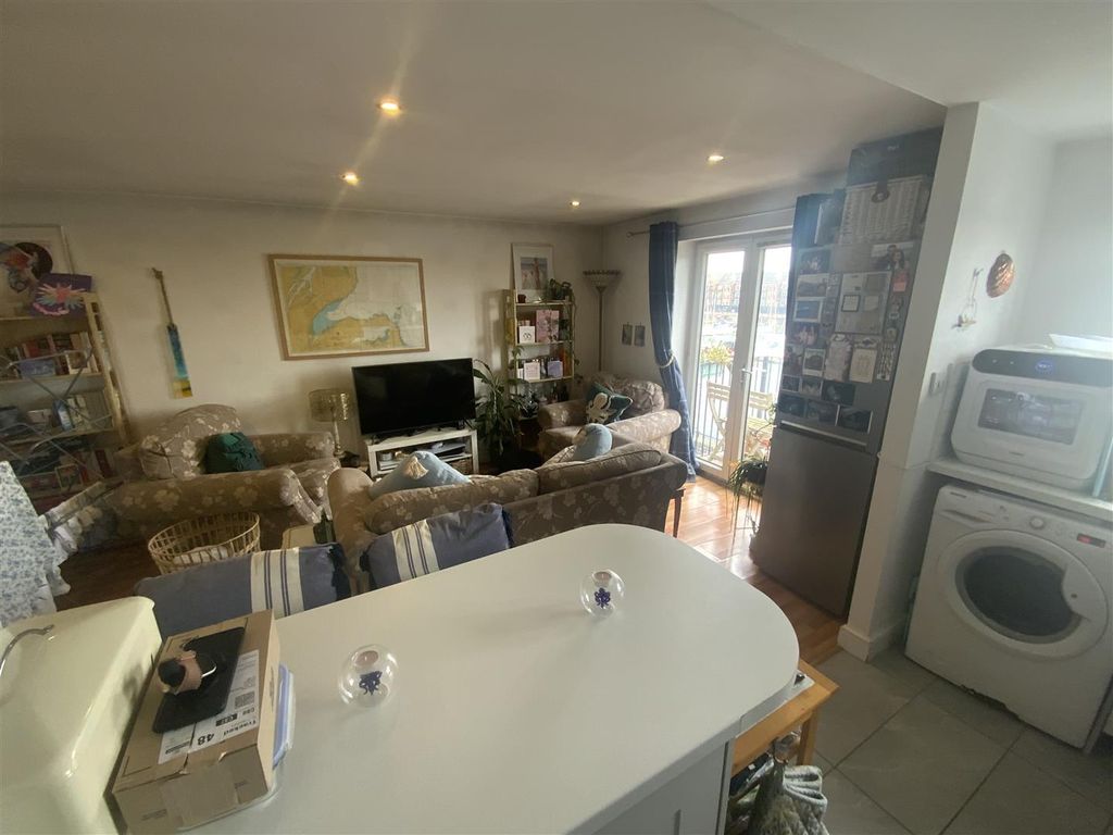 Property photo 3 of 8 Img_8686.Jpeg