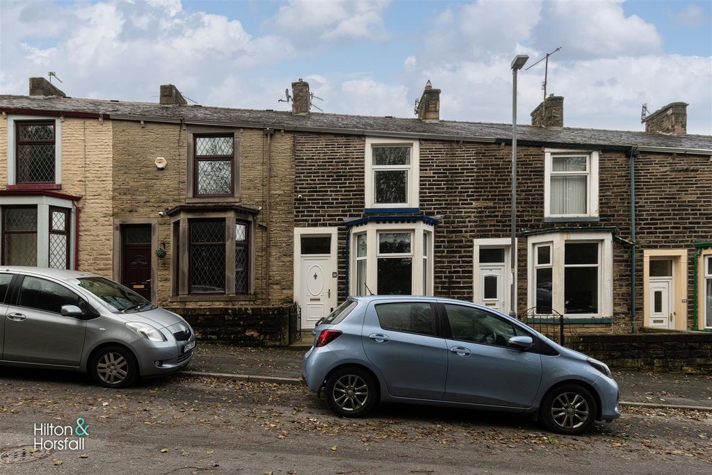 Property photo 1 of 11 Alexander Street