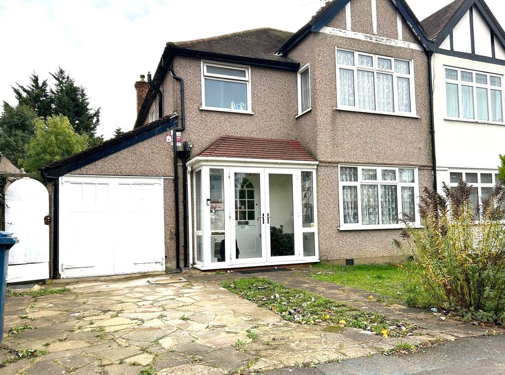 Property photo 1 of 5 King