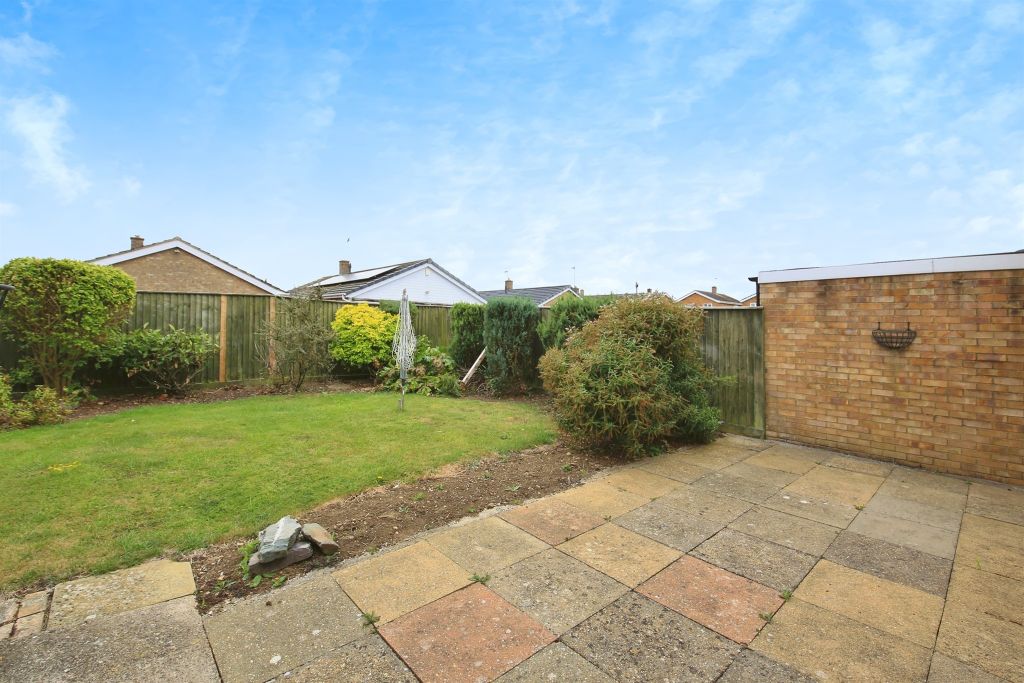 Property photo 2 of 13