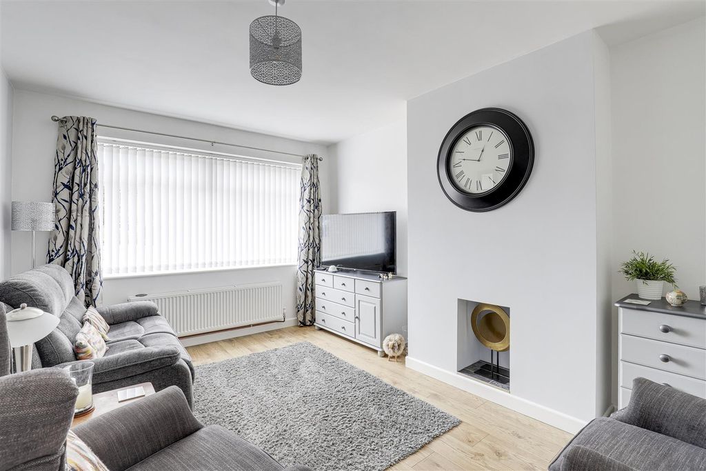 Property photo 2 of 22 3202.Jpg
