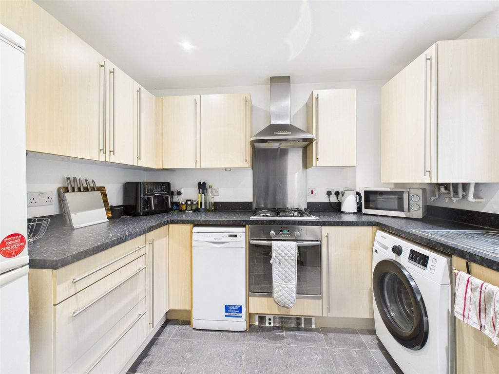 Property photo 2 of 12 Picture No. 03