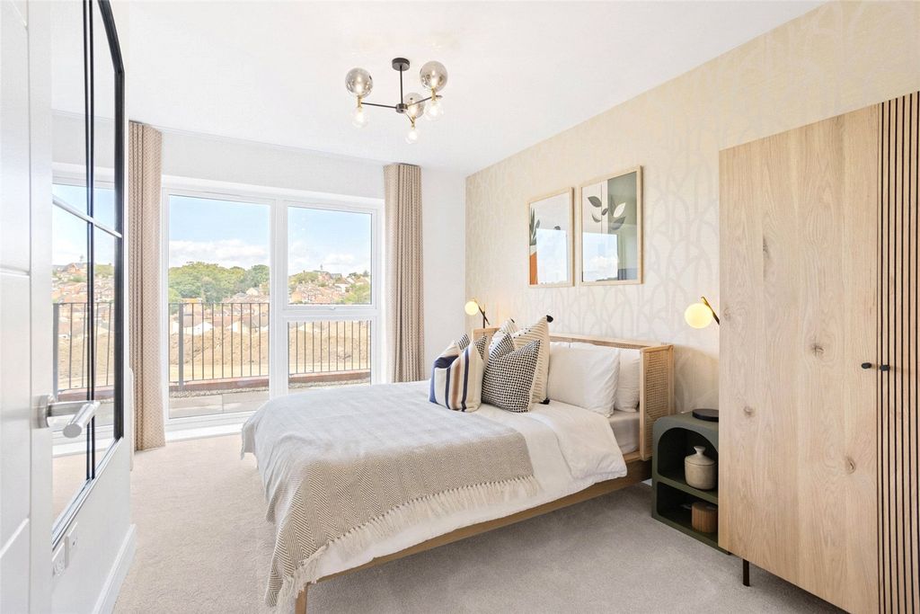 Property photo 3 of 11 Picture No. 07