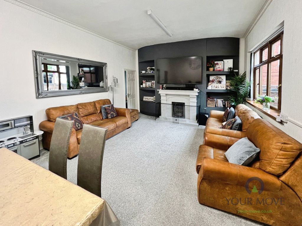 Property photo 3 of 20 Pbox-Img.Jpg