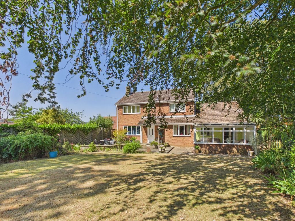 Property photo 1 of 29