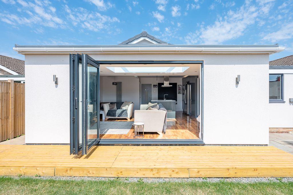 Property photo 3 of 15 28Owlwoodlane12