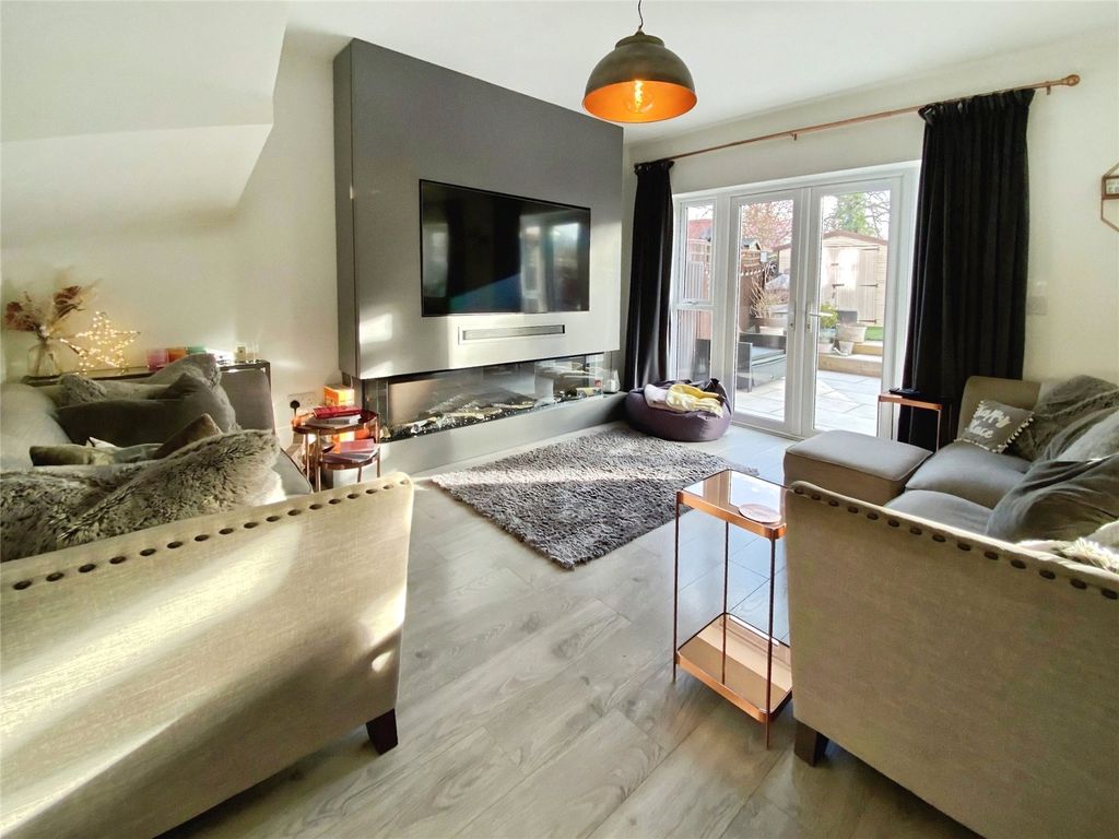 Property photo 3 of 14 Picture No. 29