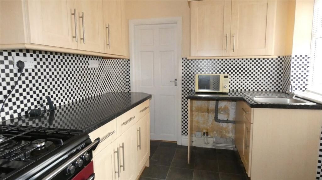 Property photo 3 of 9