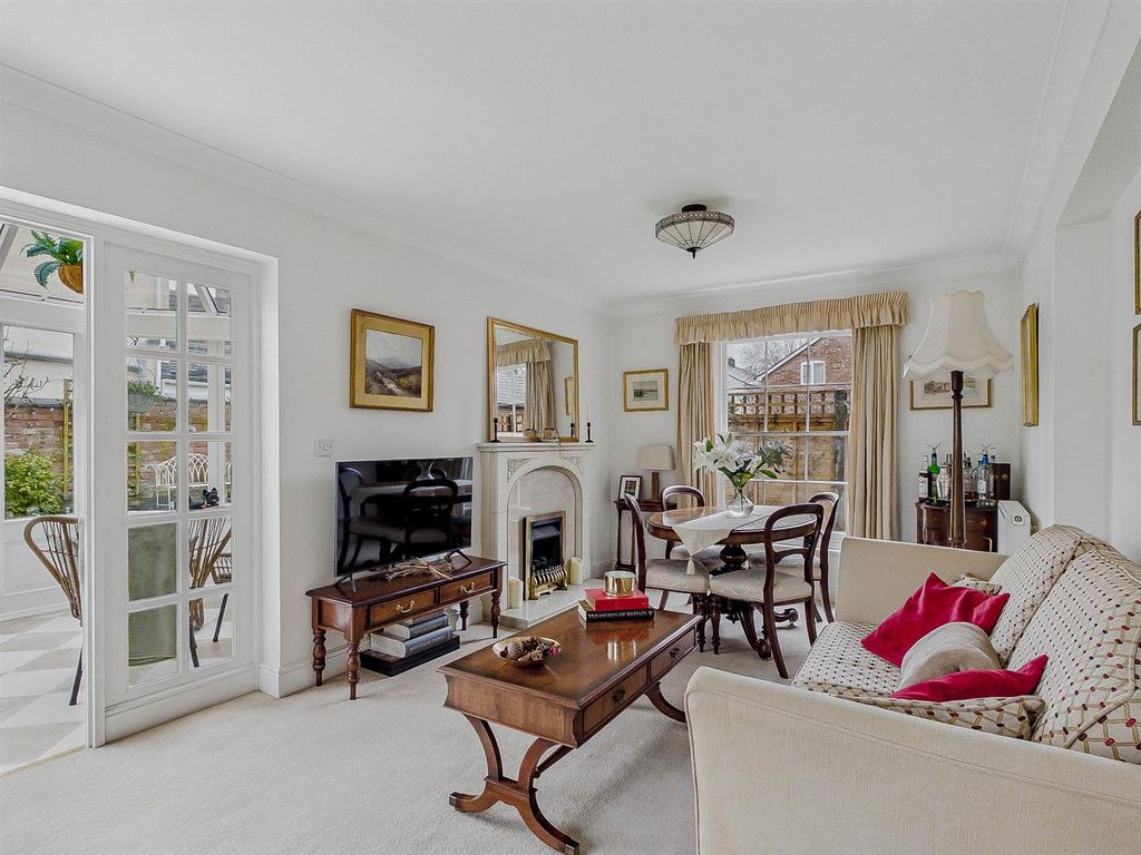 Property photo 2 of 26 Cam03972G0-Pr0249-Still015.Jpg