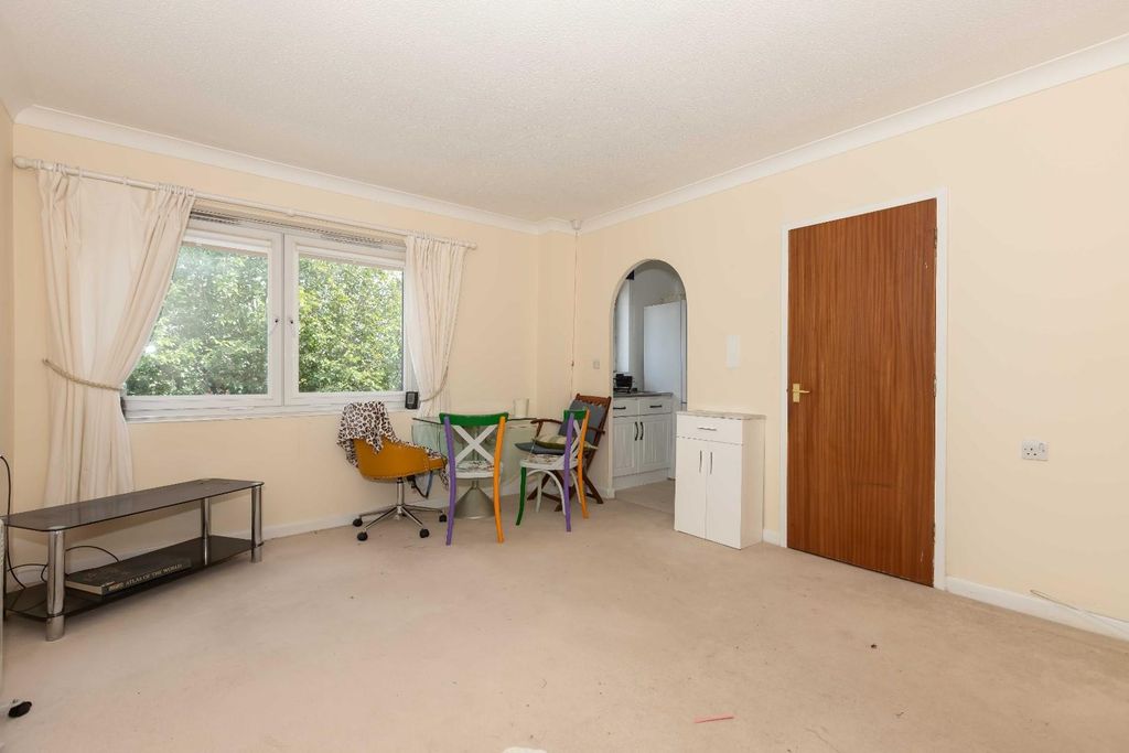 Property photo 2 of 11 Homedrive House.Jpg