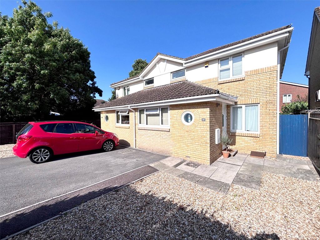 Property photo 1 of 17 Picture No. 18