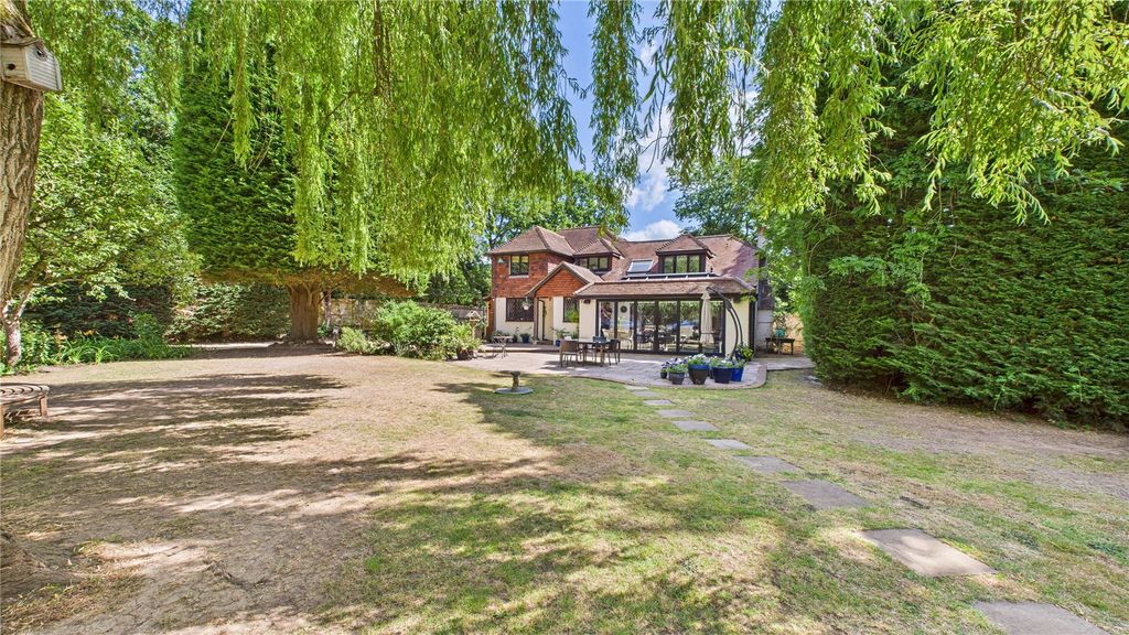 Property photo 1 of 34 Picture 1